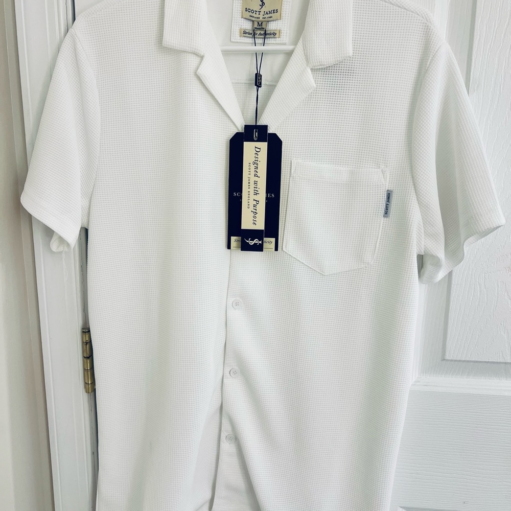 Robert James Men's Classic White Button Down Shirt